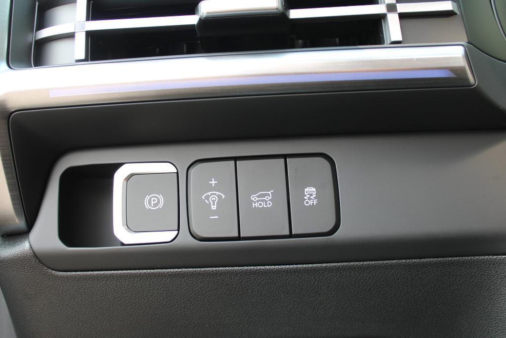 new 2025 Hyundai SANTA FE HEV car, priced at $45,432