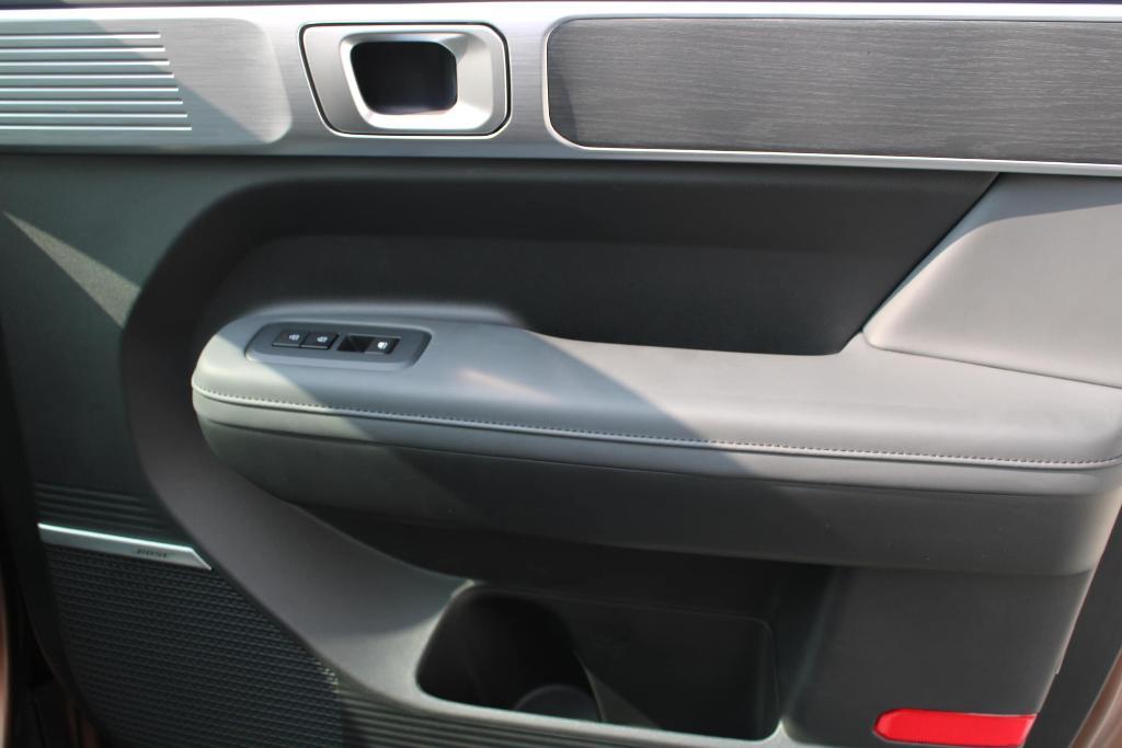 new 2025 Hyundai SANTA FE HEV car, priced at $45,432