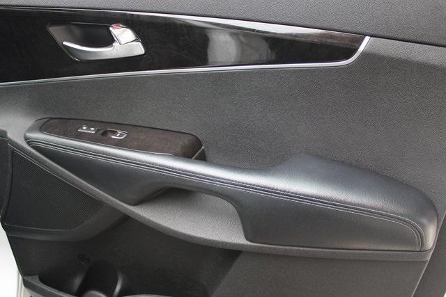 used 2017 Kia Sorento car, priced at $14,593