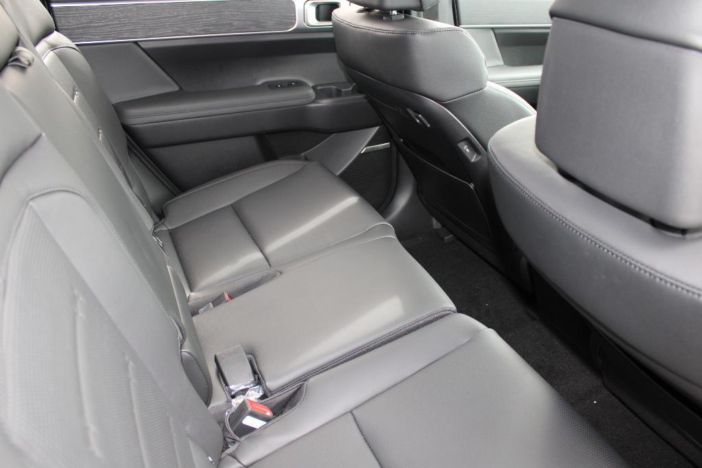 new 2025 Hyundai SANTA FE HEV car, priced at $49,039