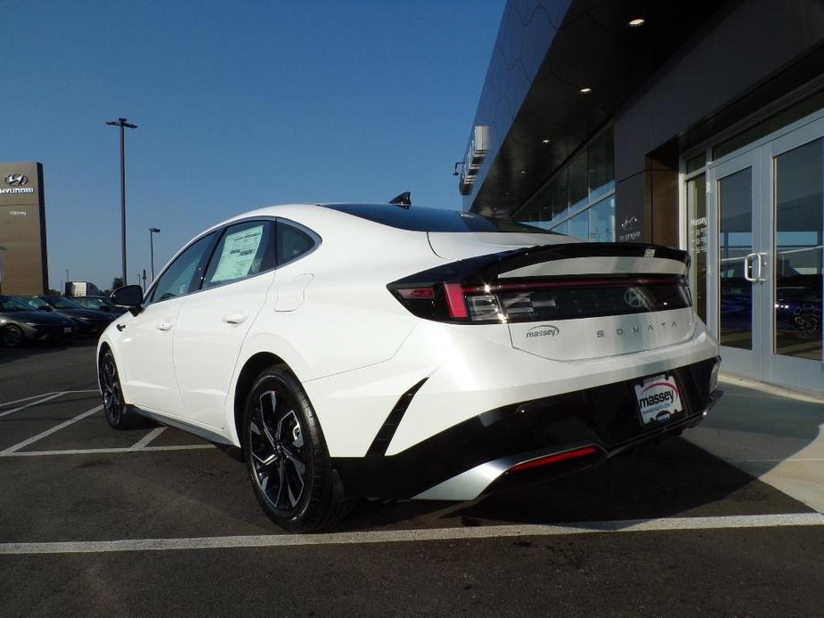 new 2024 Hyundai Sonata car, priced at $27,839