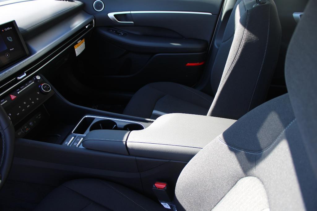 new 2025 Hyundai Sonata car, priced at $31,048