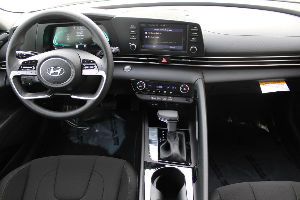 new 2025 Hyundai Elantra HEV car, priced at $26,465