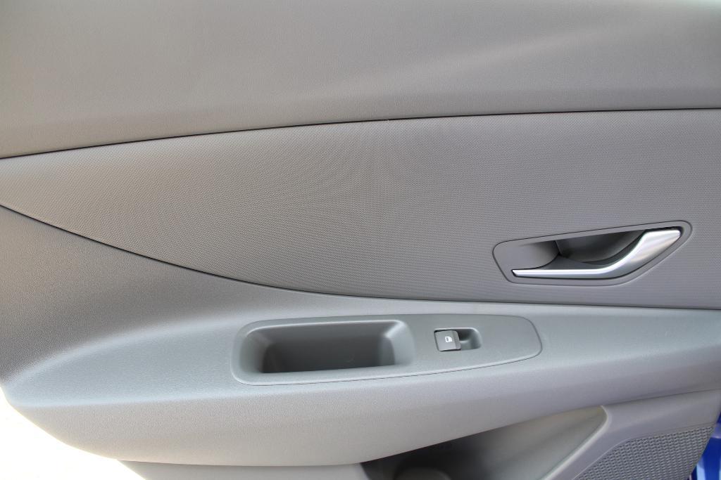 new 2025 Hyundai ELANTRA HEV car, priced at $25,548