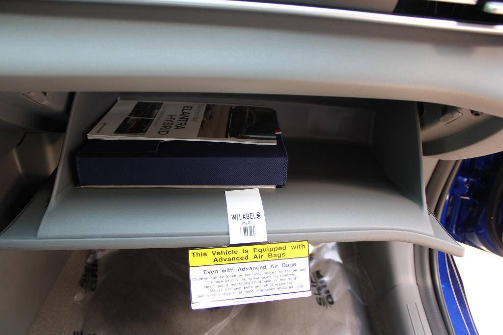 new 2025 Hyundai ELANTRA HEV car, priced at $25,548