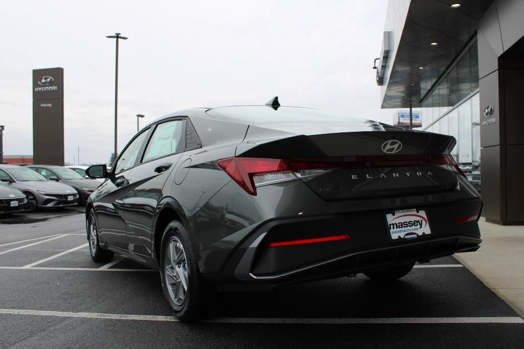 new 2025 Hyundai Elantra car, priced at $23,202