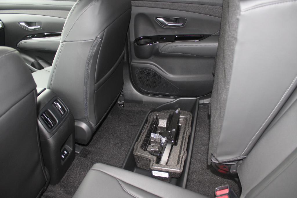 new 2025 Hyundai SANTA CRUZ car, priced at $40,693