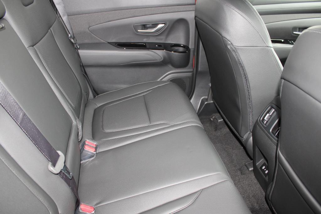 new 2025 Hyundai SANTA CRUZ car, priced at $40,693