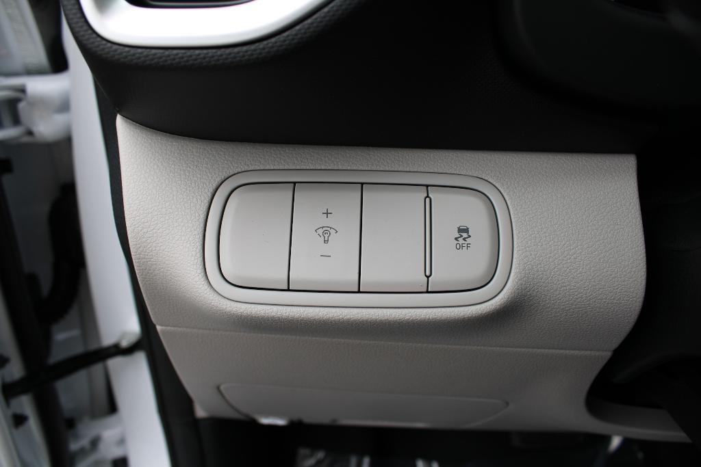 new 2025 Hyundai Venue car, priced at $22,904