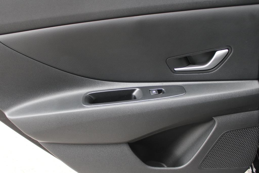 new 2025 Hyundai Elantra car, priced at $21,840