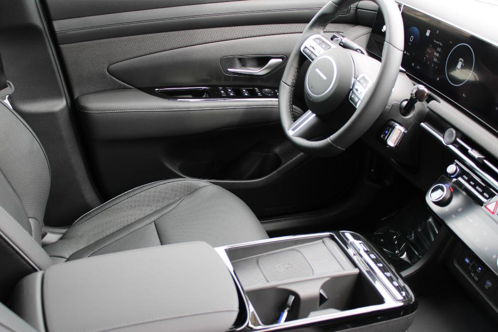 new 2025 Hyundai Tucson car, priced at $38,814