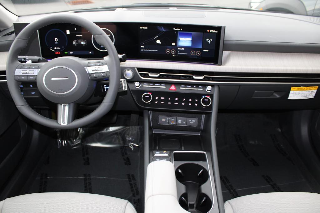 new 2025 Hyundai Sonata Hybrid car, priced at $37,556
