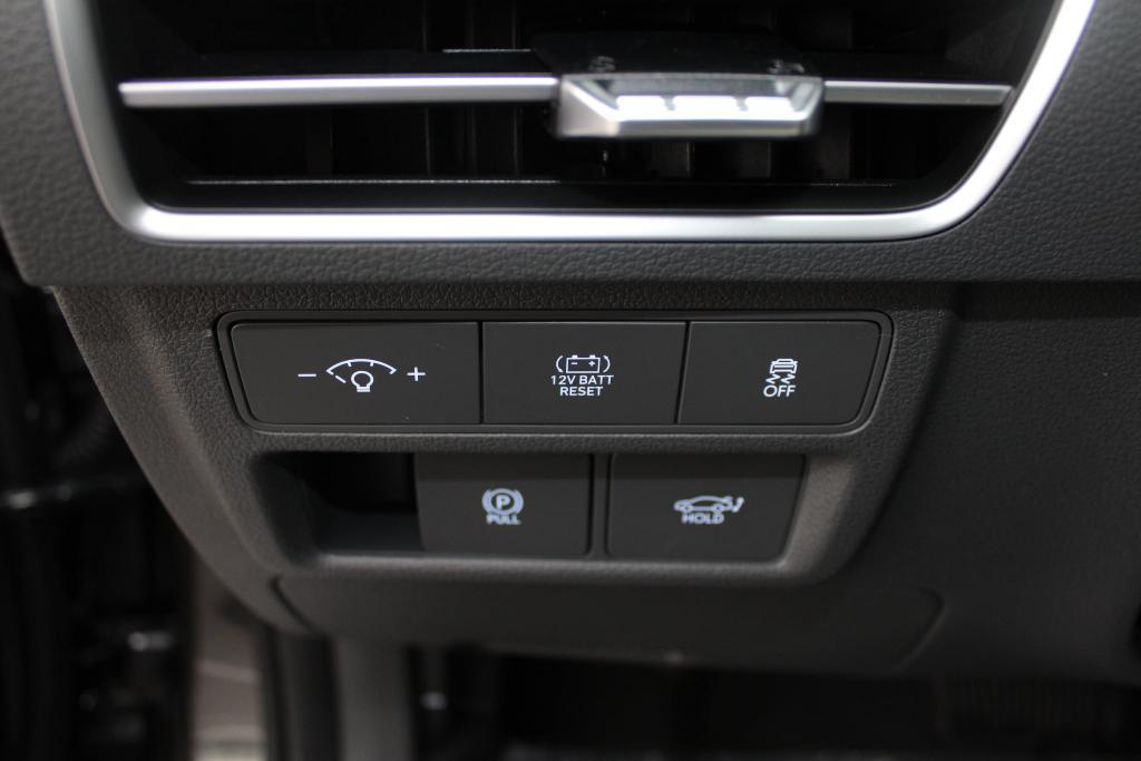 new 2025 Hyundai Sonata Hybrid car, priced at $37,556