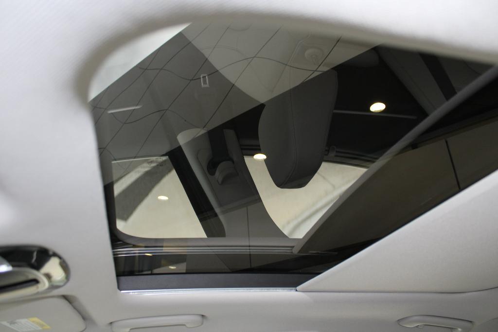 new 2025 Hyundai Sonata Hybrid car, priced at $37,556