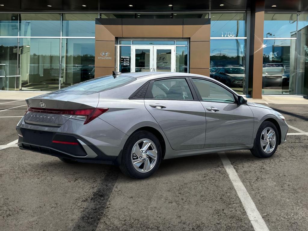new 2025 Hyundai Elantra car, priced at $21,815