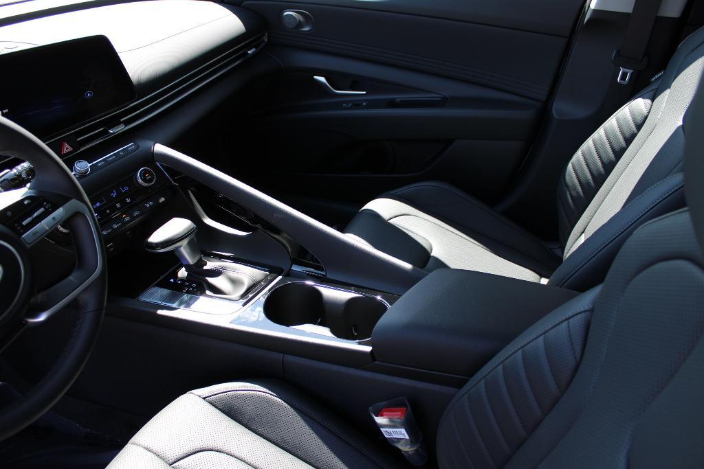 new 2025 Hyundai ELANTRA HEV car, priced at $30,568