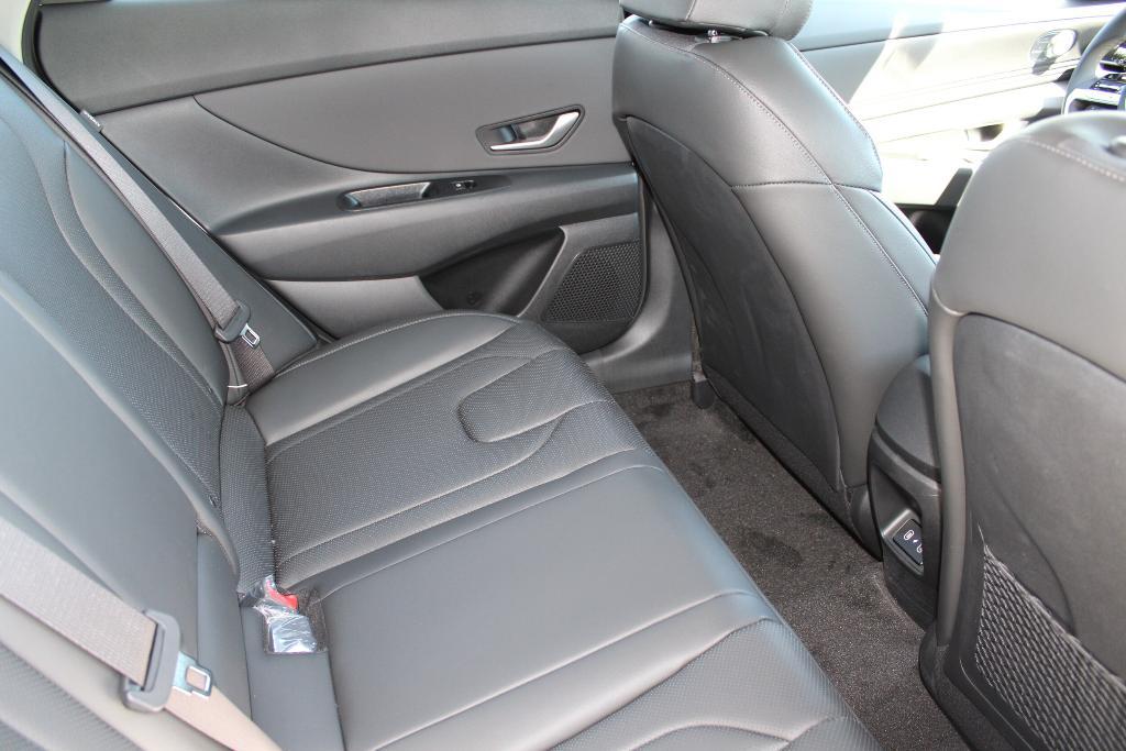 new 2025 Hyundai ELANTRA HEV car, priced at $30,568