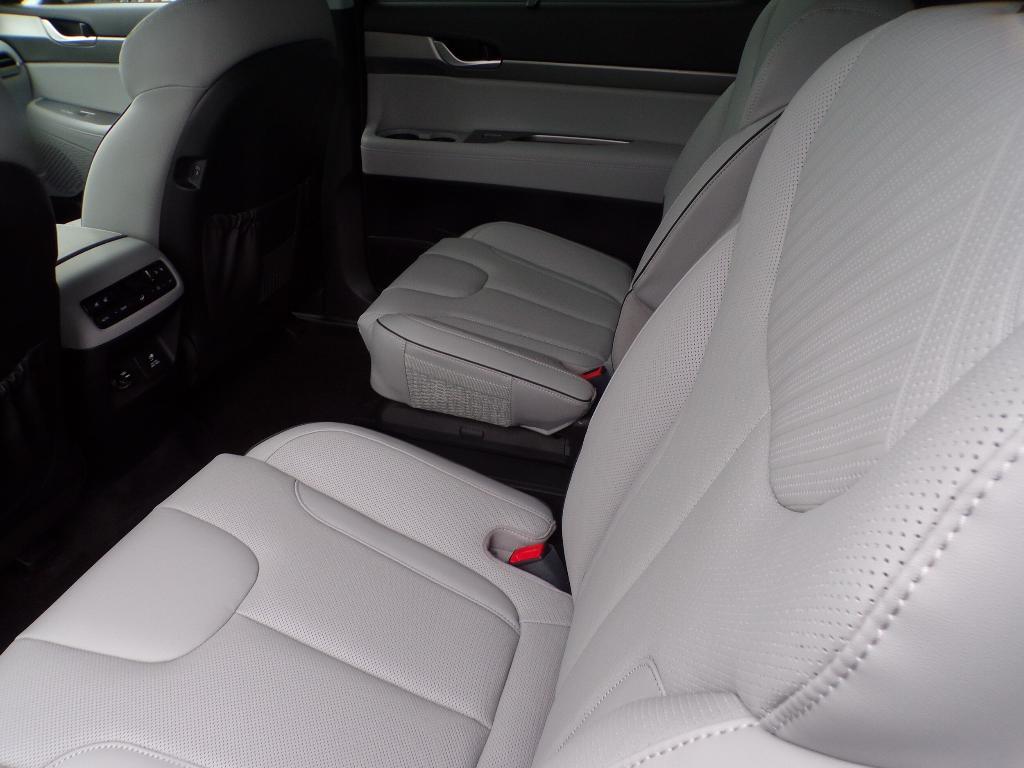 new 2025 Hyundai Palisade car, priced at $46,069