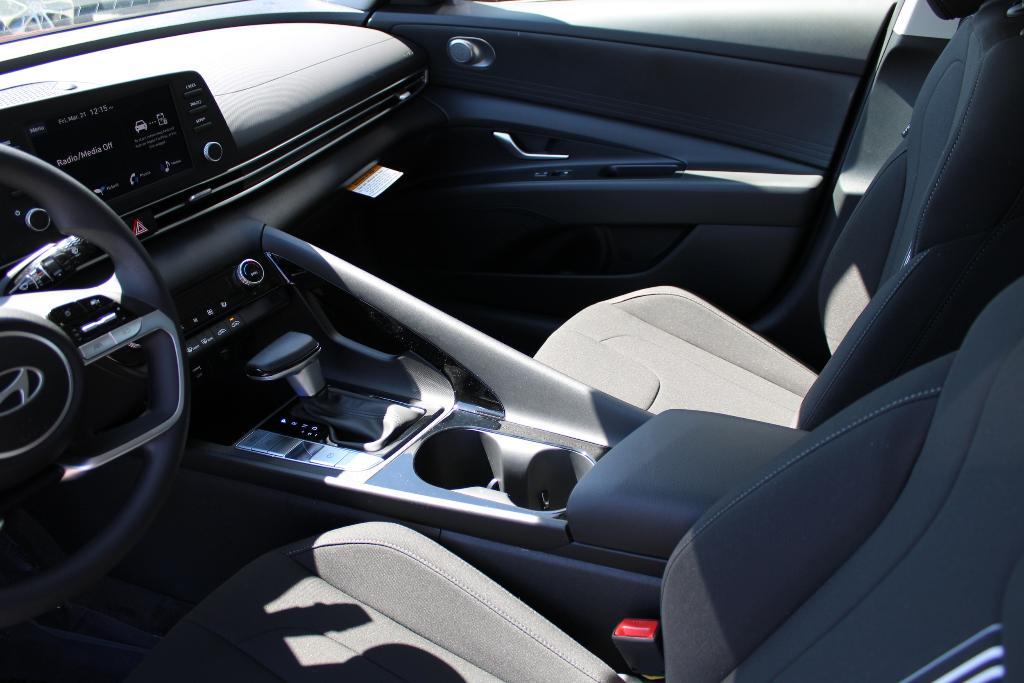 new 2025 Hyundai ELANTRA HEV car, priced at $26,481