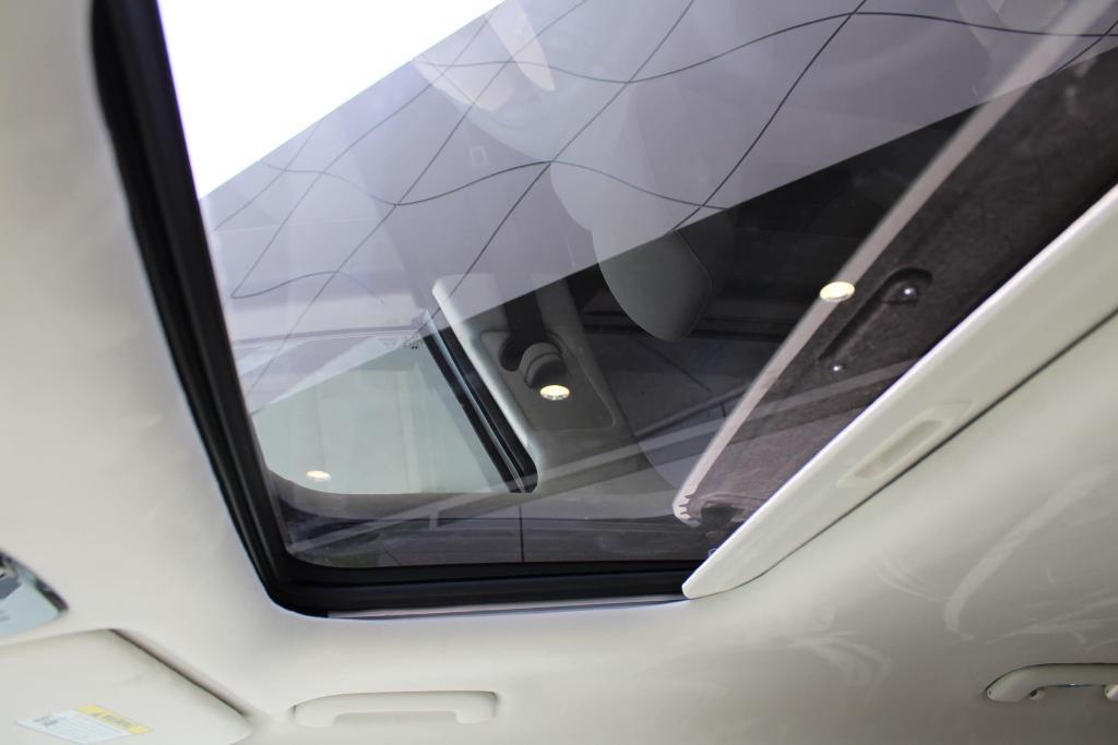 new 2025 Hyundai SANTA FE HEV car, priced at $52,559