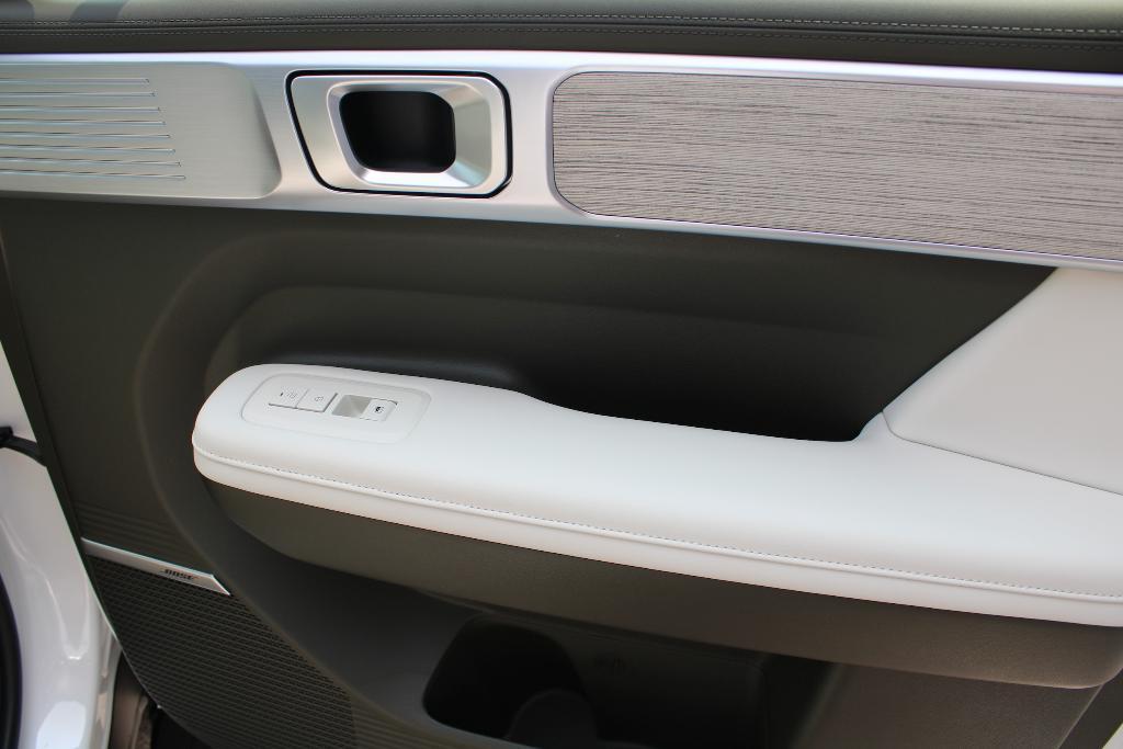 new 2025 Hyundai SANTA FE HEV car, priced at $52,559