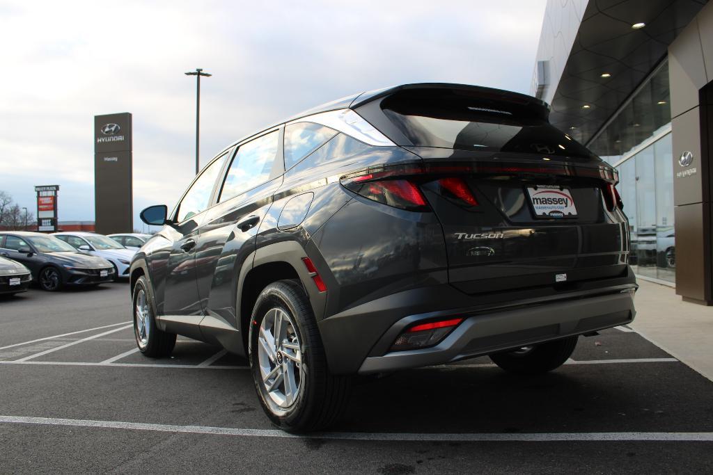 new 2025 Hyundai Tucson car, priced at $30,003