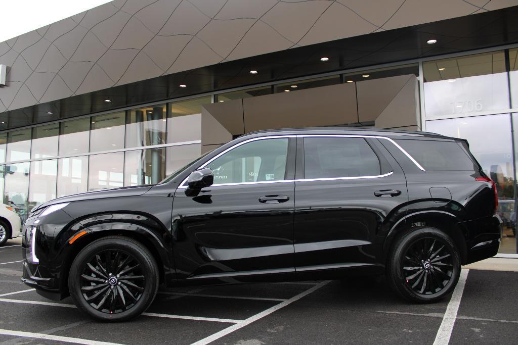 new 2025 Hyundai Palisade car, priced at $53,854