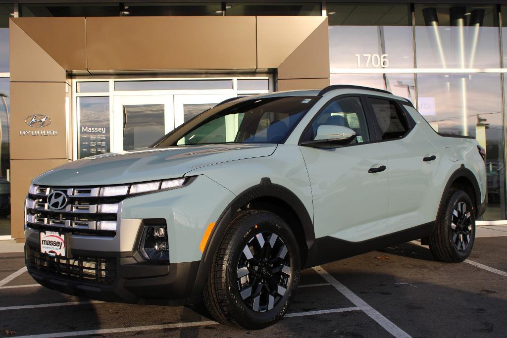 new 2025 Hyundai Santa Cruz car, priced at $34,477