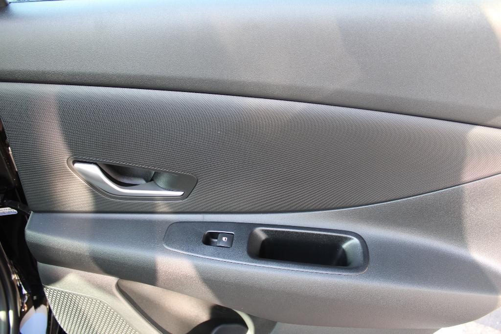 new 2025 Hyundai Elantra car, priced at $22,080
