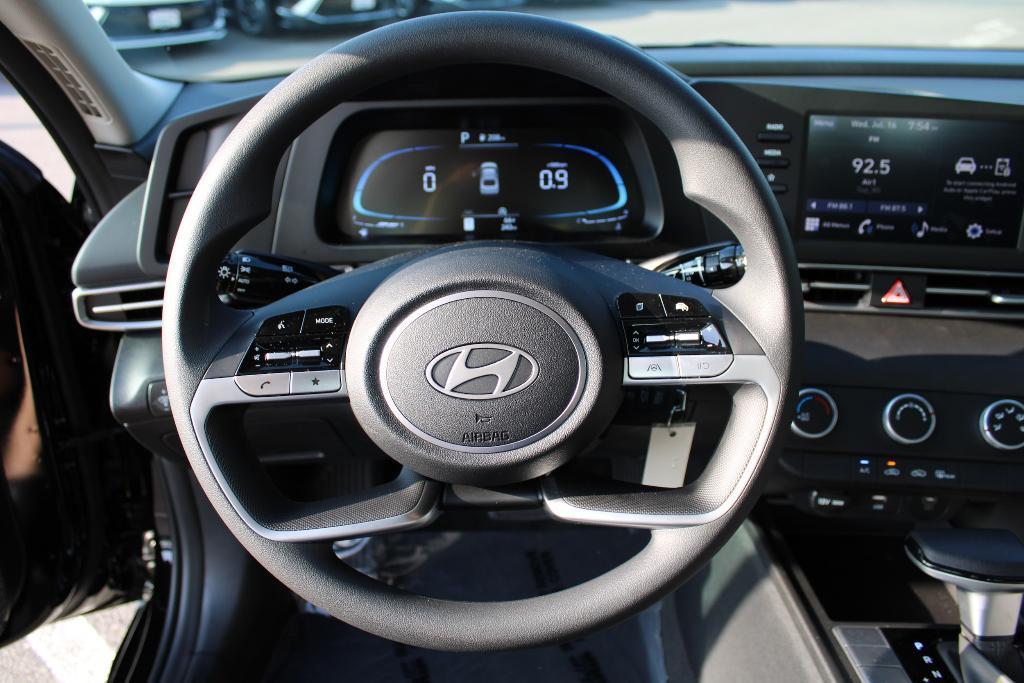 new 2025 Hyundai Elantra car, priced at $22,080