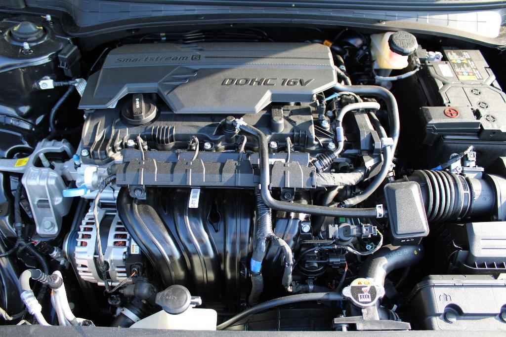 new 2025 Hyundai Elantra car, priced at $22,080