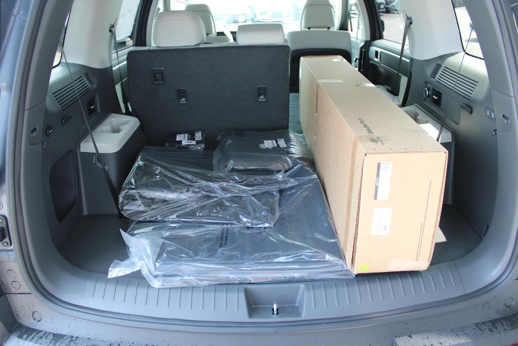 new 2025 Hyundai SANTA FE HEV car, priced at $40,129