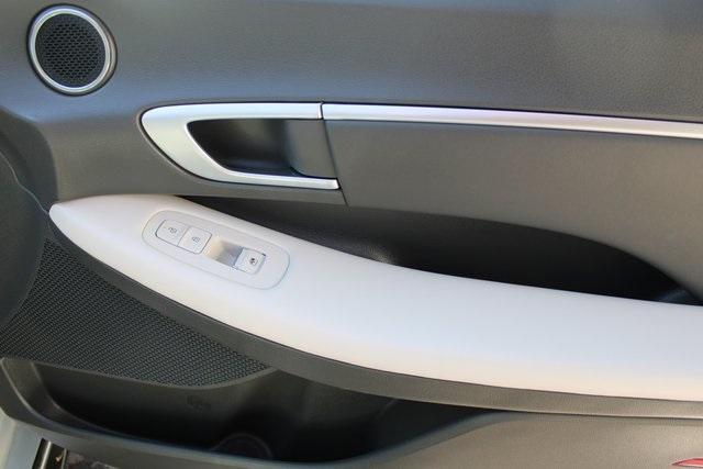 used 2024 Hyundai Sonata car, priced at $24,422