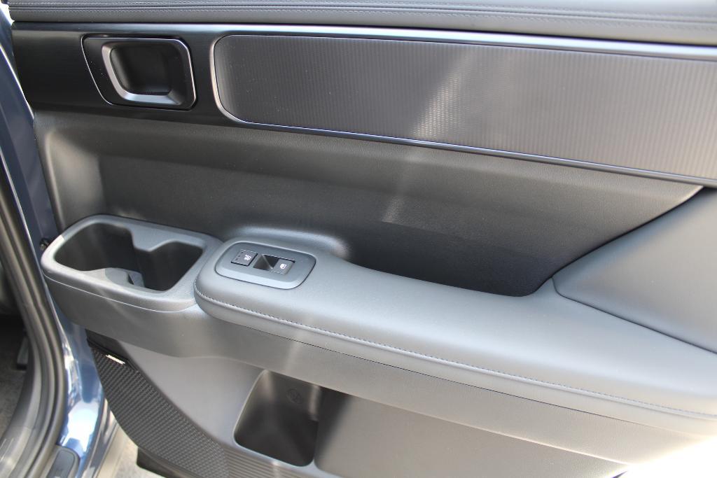 new 2025 Hyundai SANTA FE HEV car, priced at $51,223