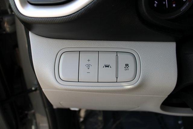 used 2022 Hyundai Venue car, priced at $18,149