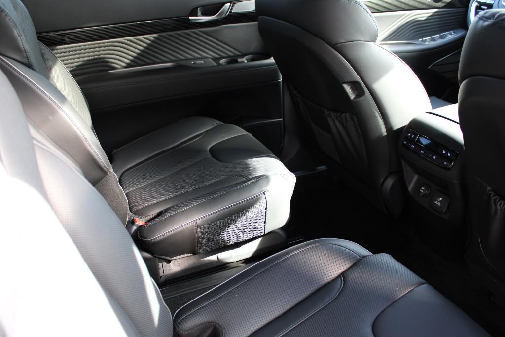 new 2025 Hyundai Palisade car, priced at $53,011