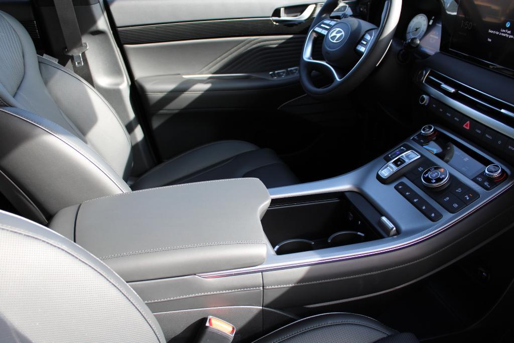 new 2025 Hyundai Palisade car, priced at $53,011