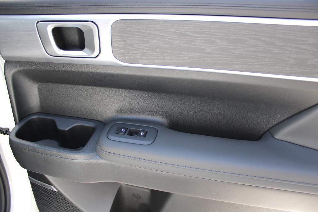 new 2025 Hyundai SANTA FE HEV car, priced at $46,582