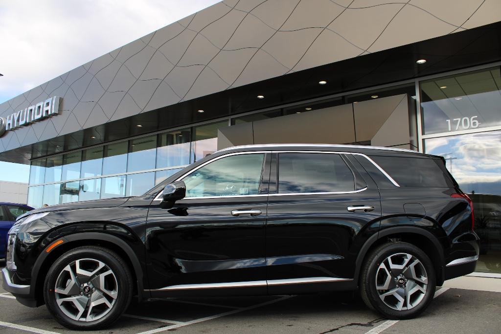 new 2025 Hyundai Palisade car, priced at $51,403