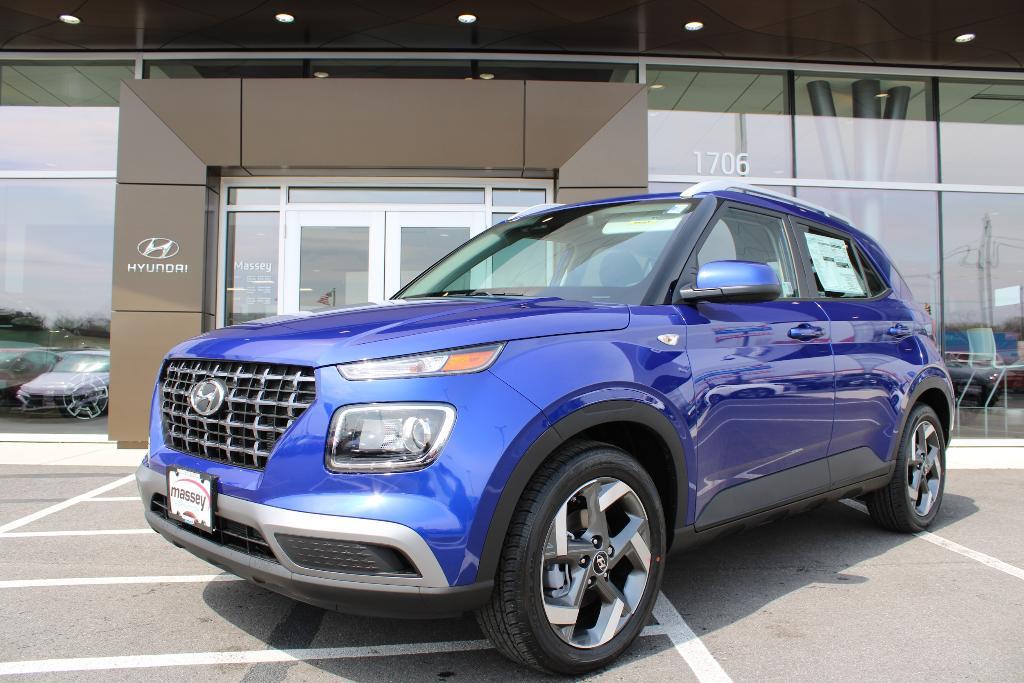 new 2025 Hyundai Venue car, priced at $22,914