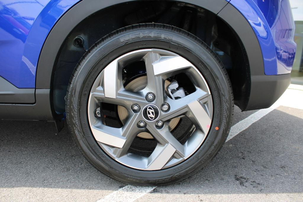 new 2025 Hyundai Venue car, priced at $22,914