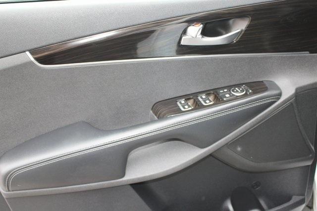 used 2020 Kia Sorento car