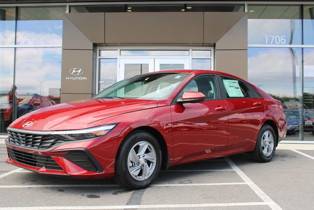 new 2025 Hyundai Elantra car, priced at $22,315