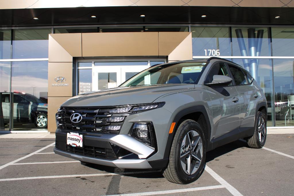 new 2025 Hyundai Tucson car, priced at $32,591