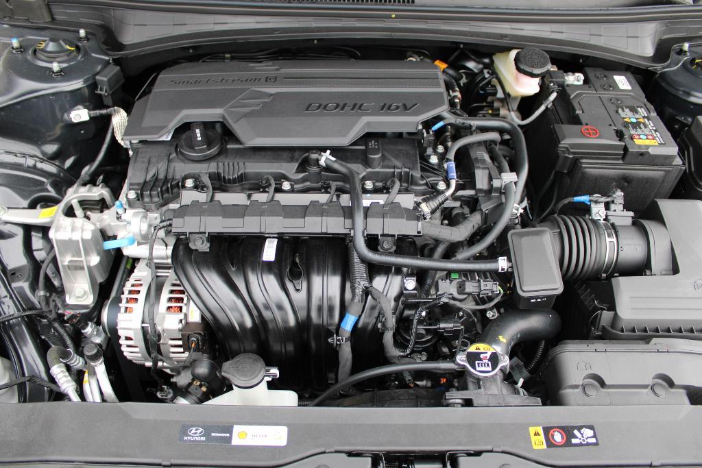 new 2025 Hyundai Elantra car, priced at $23,381