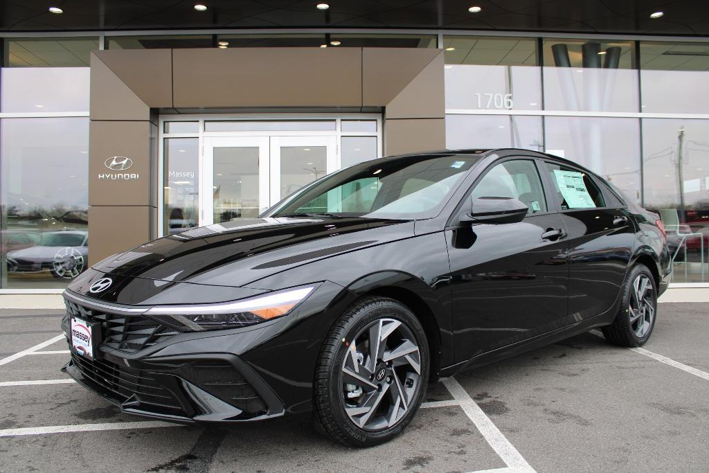 new 2025 Hyundai Elantra car, priced at $23,381