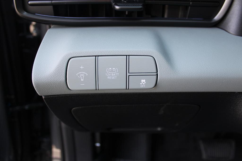 new 2025 Hyundai ELANTRA HEV car, priced at $29,933
