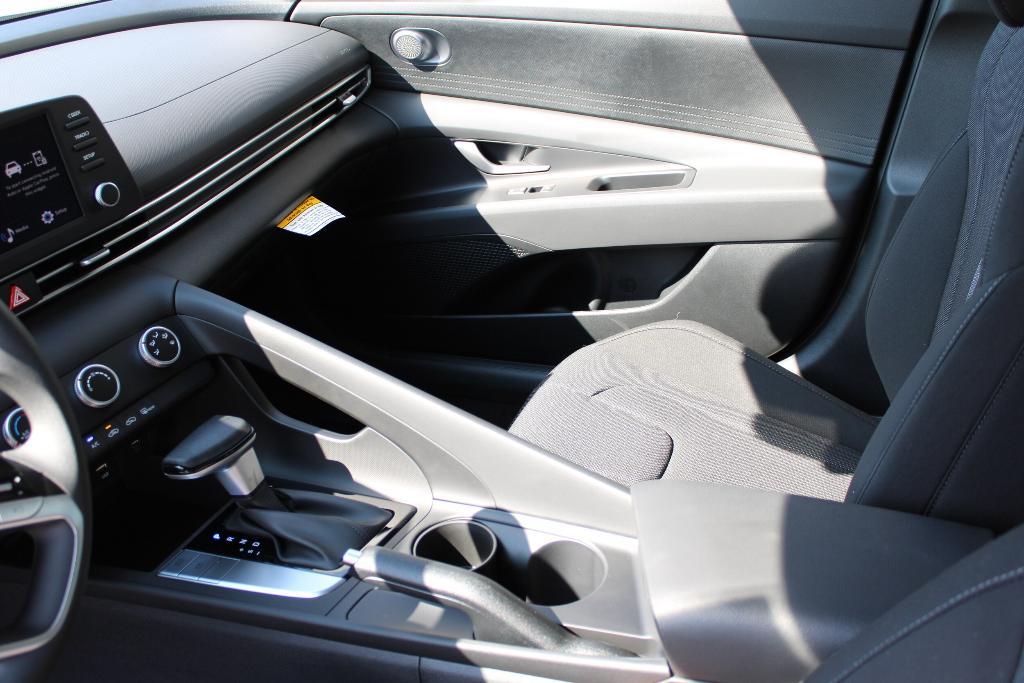 new 2025 Hyundai Elantra car, priced at $22,015