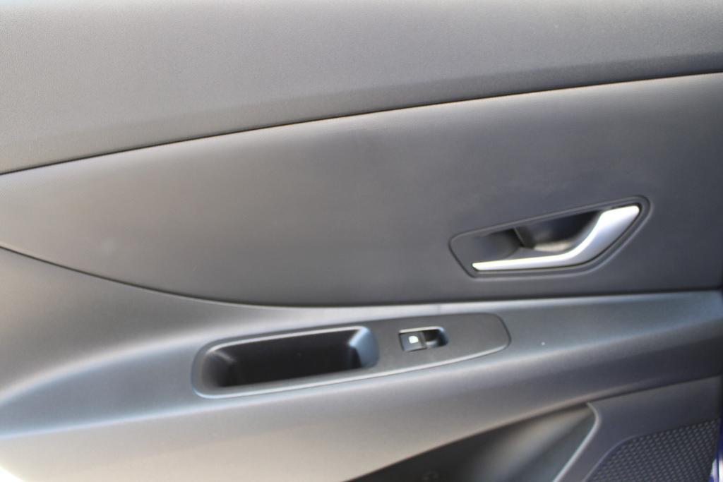 new 2025 Hyundai Elantra car, priced at $22,015