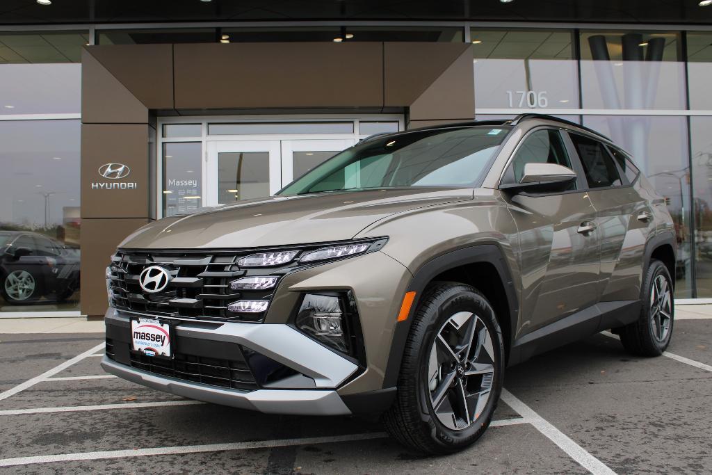 new 2025 Hyundai Tucson Hybrid car, priced at $36,613